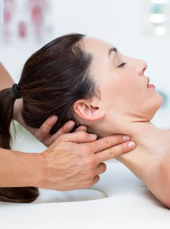 Обследование шеи с помощью КТ. Метод Body Balance Clinic